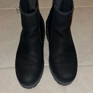 Black Women's Timberland Courmayeur Chelsea Boots - Slip-On - size 7.5